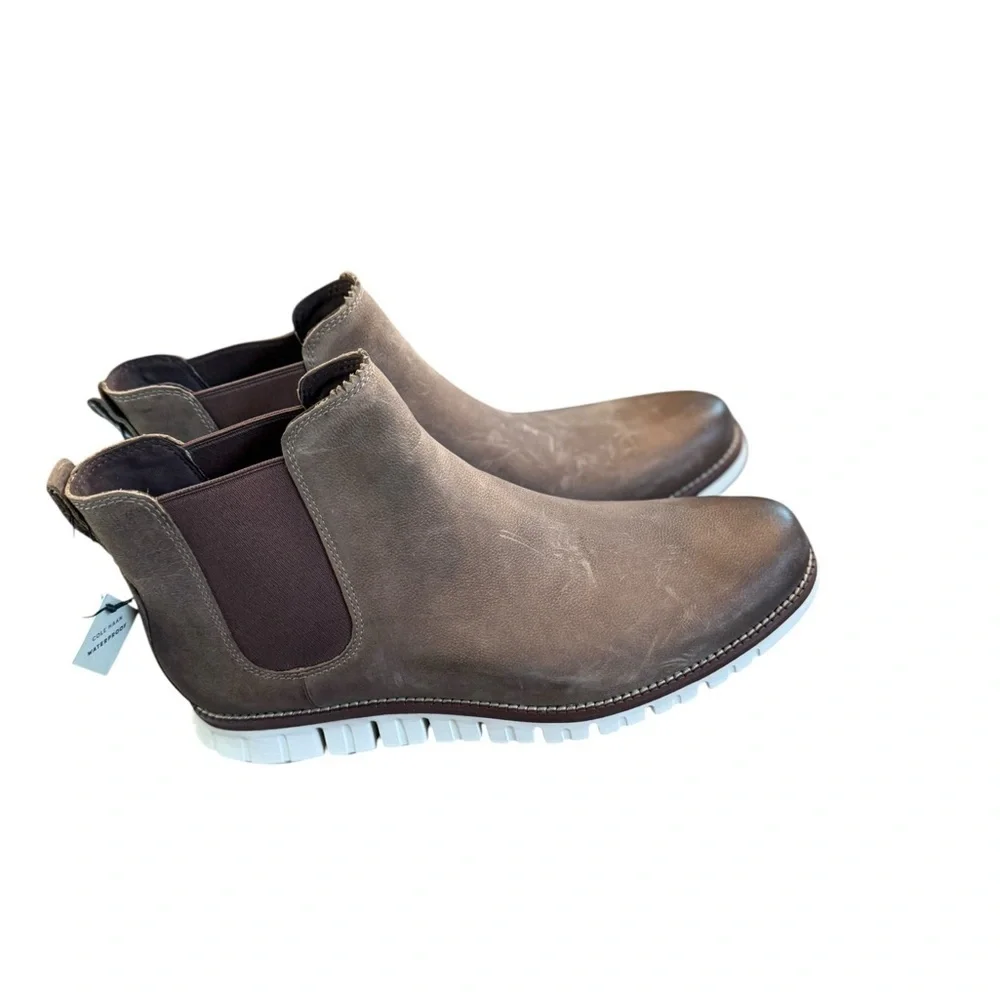 Cole Haan Zerogravity Brown Nubuck Chukka Boots with White Sole